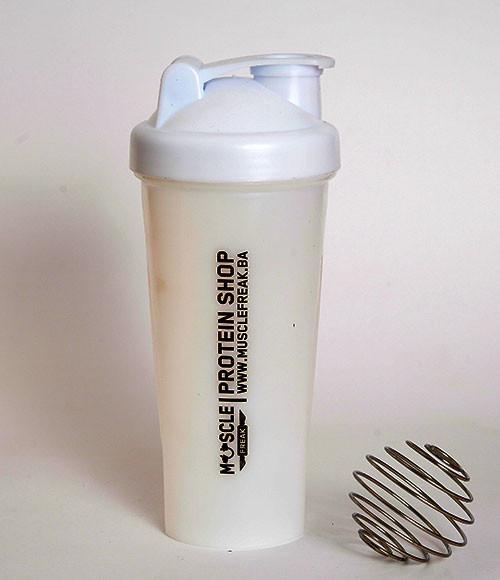 Muscle Freak Sheker Sa Metalnom Kuglom 600 ml